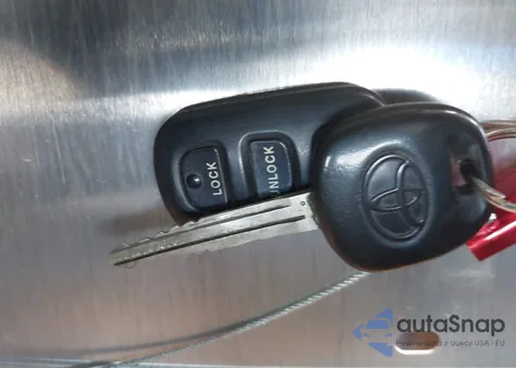 2005 Toyota Camry Le V6 from USA, damaged, VIN 4T1BF32K65U605546